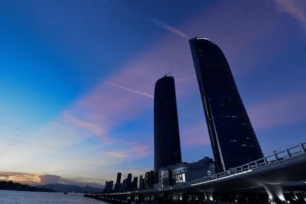 ai渐变黑白如何变成彩色，ai渐变黑白如何变成彩色背景